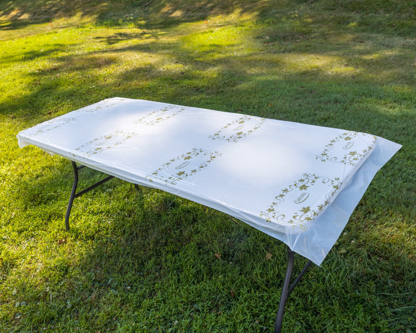 Safura Disposable Table Cover